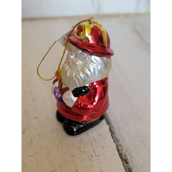 Shiny hero firefighter hose puppy dog ornament Xmas - Picture 2 of 6